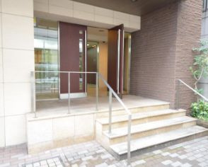 【エントランス】 | エコロジー錦糸町レジデンス | 清潔なエントランスです