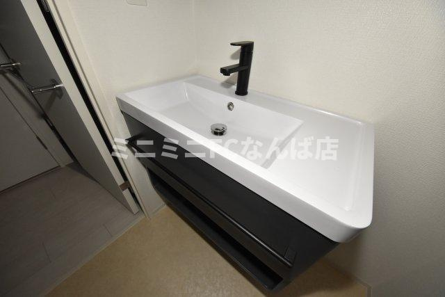 セレニテ難波ミラク弐番館