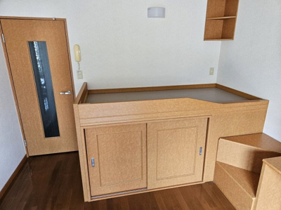 【寝室】 | レオパレス眉山南 | 備品や設備仕様は号室等により異なります現地をご確認下さい。