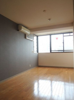 【居間・リビング】 | ハイム佐竹 | ゆったりとしたリビングです