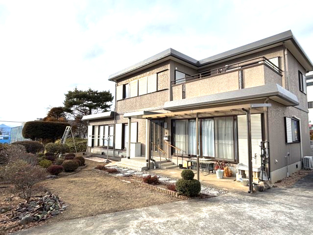 中古戸建　上田市芳田の外観