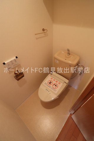 東大阪市森河内西２丁目の賃貸マンションのトイレ