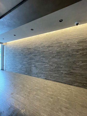ネストピア福岡空港駅前のロビー