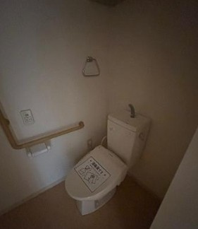 プラージュ南与野のトイレ|※同建物別部屋参考写真