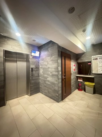 ネストピア平尾駅前Ⅱのロビー