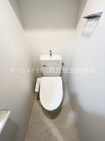 東大阪市高井田西６丁目の賃貸マンションのトイレ