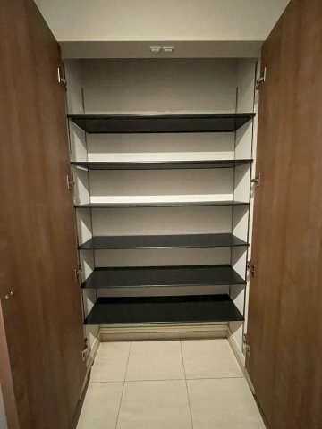 ネストピア福岡空港駅前の収納