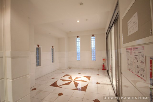 【エントランス】