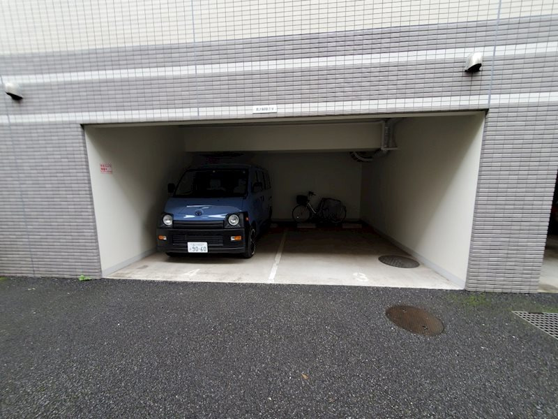 パークアクシス白金台南の駐車場