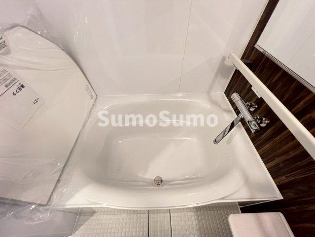 パークノヴァ神宮前の浴室|きれいなお風呂です