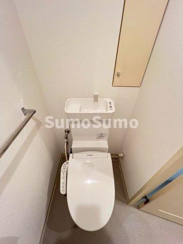 パークノヴァ神宮前のトイレ|落ち着いたトイレです