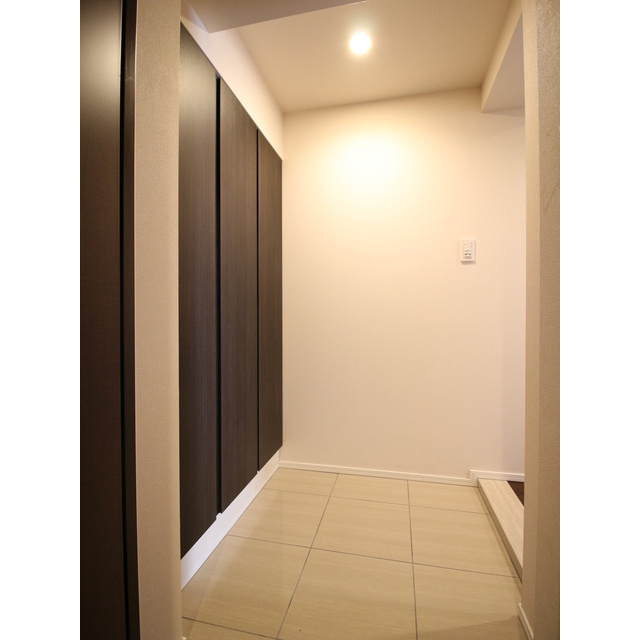 プレール・ドゥーク両国Ⅱの玄関