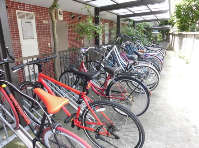 ミレ・関町のその他共用部分|駐輪スペースです。