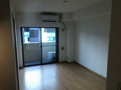 【居間・リビング】 | 日神パレステージ東新宿イーストフォート | 居間です