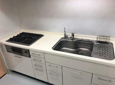 【キッチン】 | 日神パレステージ東新宿イーストフォート | コンパクトなキッチンで掃除もラクラク