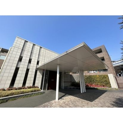 トワイシア用賀パークフロントレジデンスのエントランス