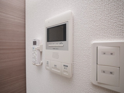 【セキュリティ】 | The K’s Ville | モニター付きインターホンです