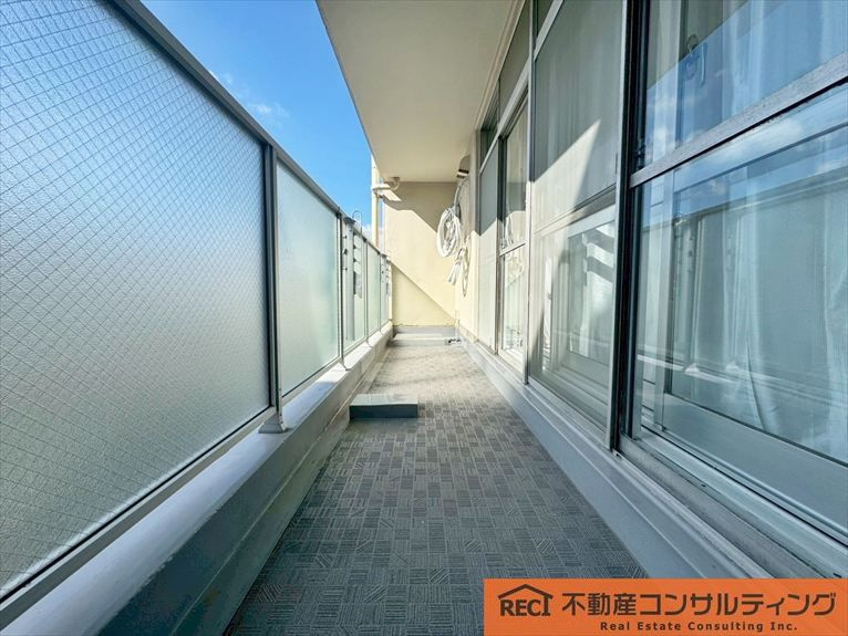 新甲子園マンションのバルコニー