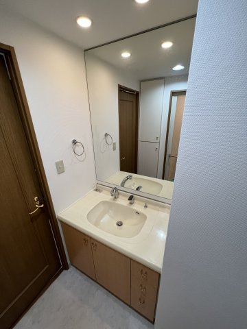 【独立洗面台】