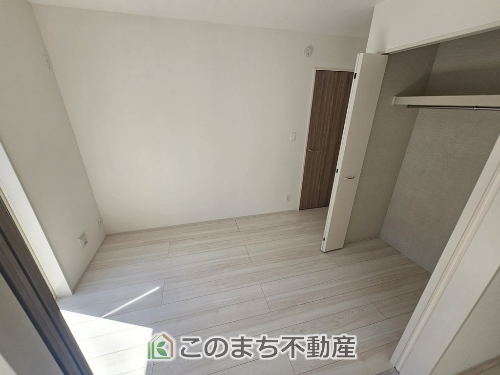 SOLANA鹿沼市緑町　3号棟の洋室|南向きで陽当たりの良い洋室♪風通しもよく快適です☆