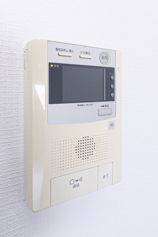 サヴォイ　ル・パシフィーク　5階のセキュリティ|別号室のものです。現状優先になります。