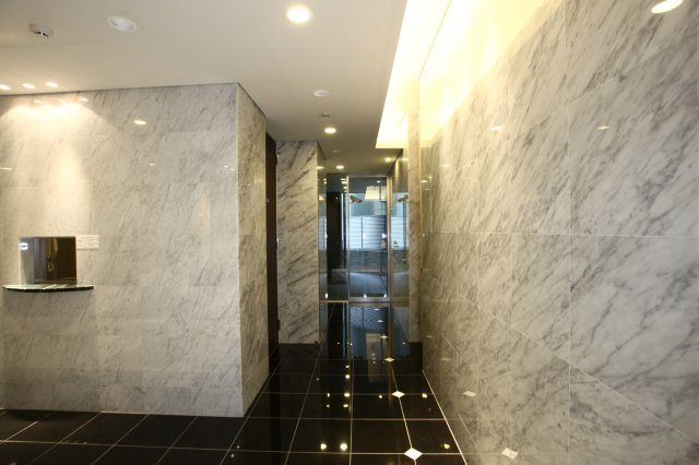 サヴォイ　ル・パシフィーク　5階のロビー