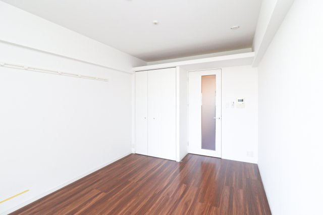 サヴォイ　ル・パシフィーク　5階の居間・リビング|別号室のものです。現状優先になります。