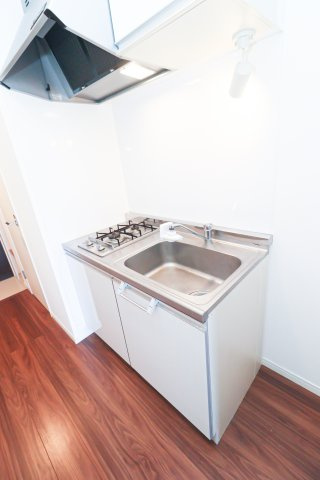 サヴォイ　ル・パシフィーク　5階のキッチン|別号室のものです。現状優先になります。