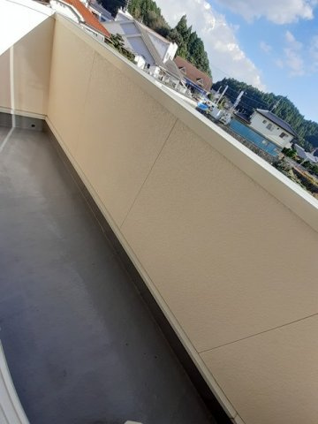 サン　ブローテ　ジンのバルコニー