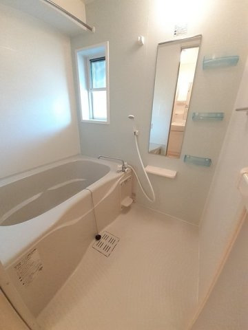 サン　ブローテ　ジンの浴室