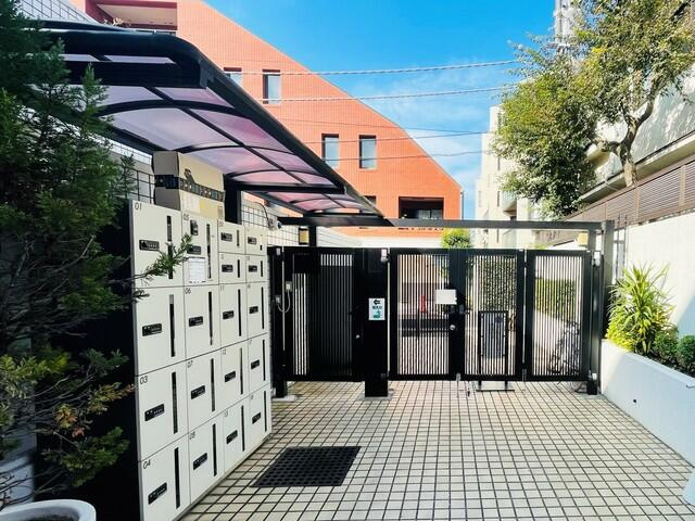 ハイシティ表参道のロビー