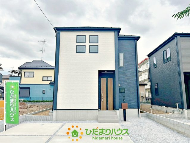 久喜市三箇５期　新築一戸建て　02　グラファーレの外観|26/5/2　撮影
