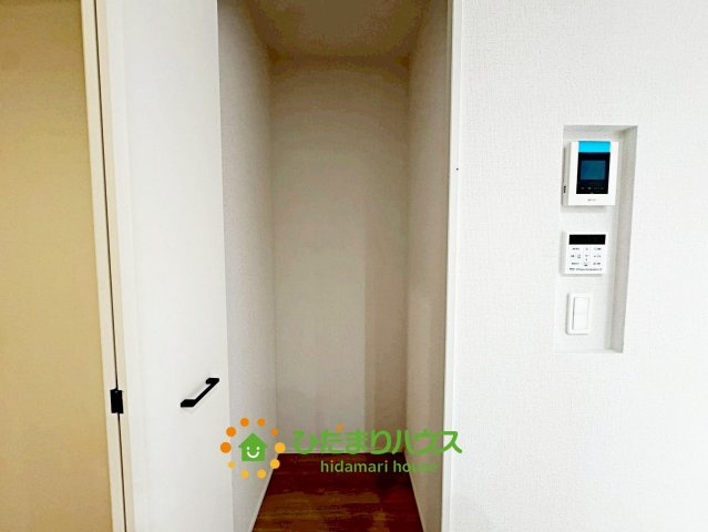 久喜市三箇５期　新築一戸建て　02　グラファーレの収納