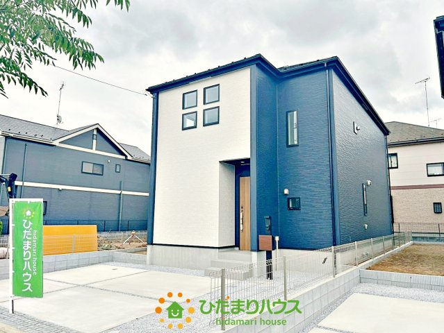 久喜市三箇５期　新築一戸建て　02　グラファーレの外観