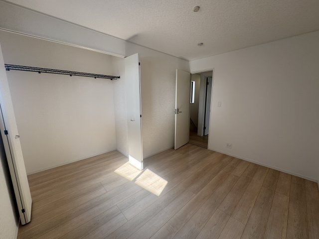 糸満市喜屋武　第6（全3棟）3号棟の洋室|3号棟　洋室6帖＋CL付き♪