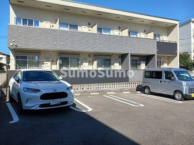 バンブーⅡの駐車場