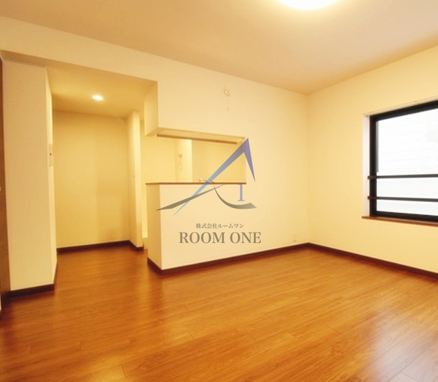 Regulus1の居間・リビング|洋室のお部屋です。