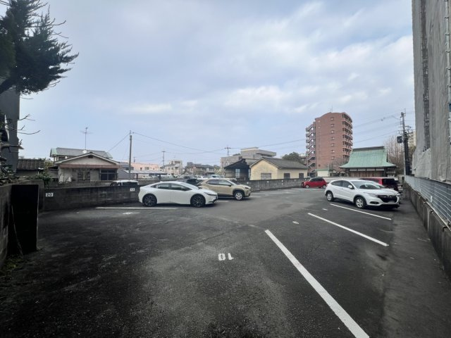 本町四丁目土地　駐車場用地の外観