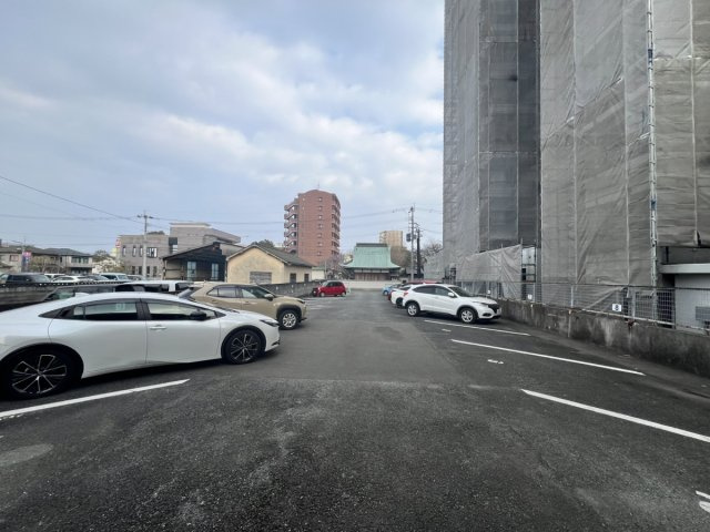 本町四丁目土地　駐車場用地の外観