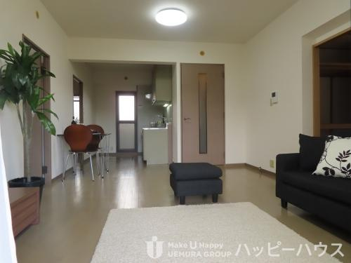 グランドゥール筑紫野の居間・リビング