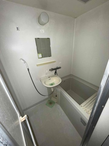【浴室】 | 日々の疲れを癒すお風呂付です