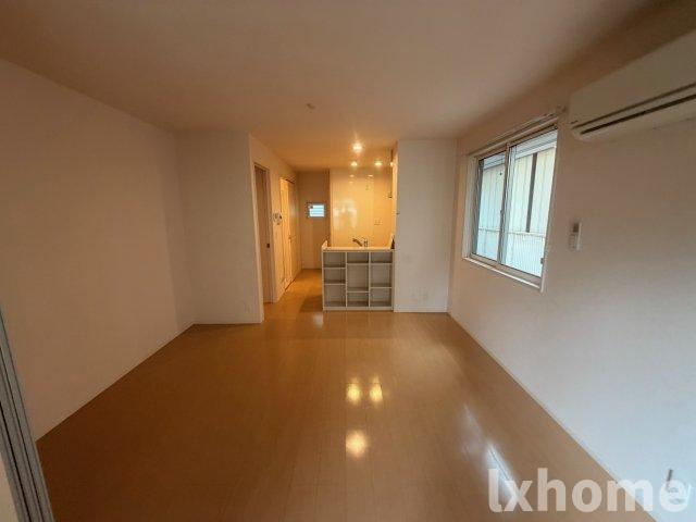 クレッシェンドⅢの居間・リビング|使いやすいリビングです