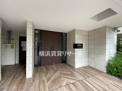 【エントランス】 | ハーモニーレジデンス横浜大通り公園