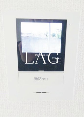 【セキュリティ】 | シャルロット幕張 | モニター付きインターホンです。