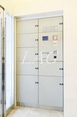 【その他共用部分】 | スカイコート三越前壱番館 | 宅配ボックスです。