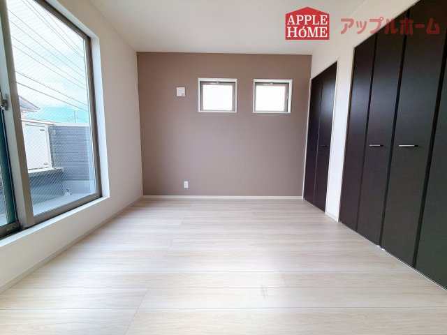 [新築住宅] さいたま市西区三橋 1期 全1棟の洋室|２階居室は全室収納あり！たっぷりある収納活用でお部屋もキレイを保てます♪