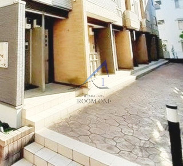 メゾン　ド　フルールのエントランス|エントランスです。