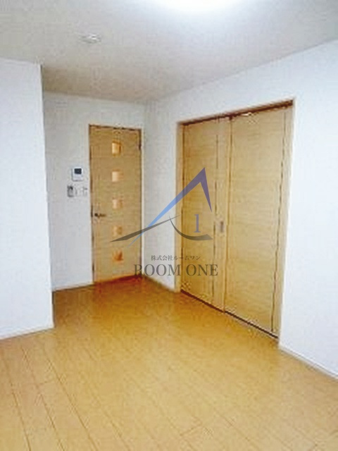 メゾン　ド　フルールの居間・リビング|洋室のお部屋です。