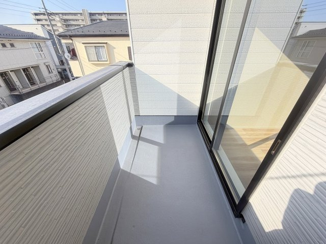 流山市西平井1丁目　新築戸建　全2棟　1号棟のバルコニー|南向きの陽当たり良好なバルコニー