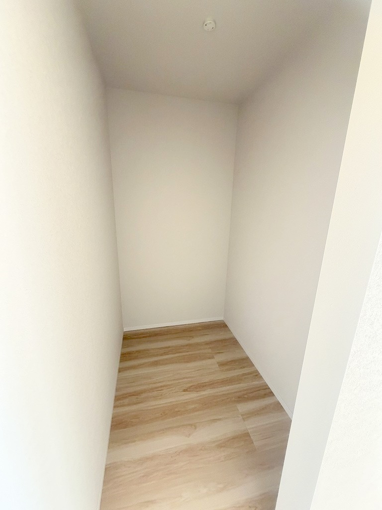 流山市西平井1丁目　新築戸建　全2棟　1号棟の収納|季節物の大物家電の収納にも便利なウォークインクローゼット完備